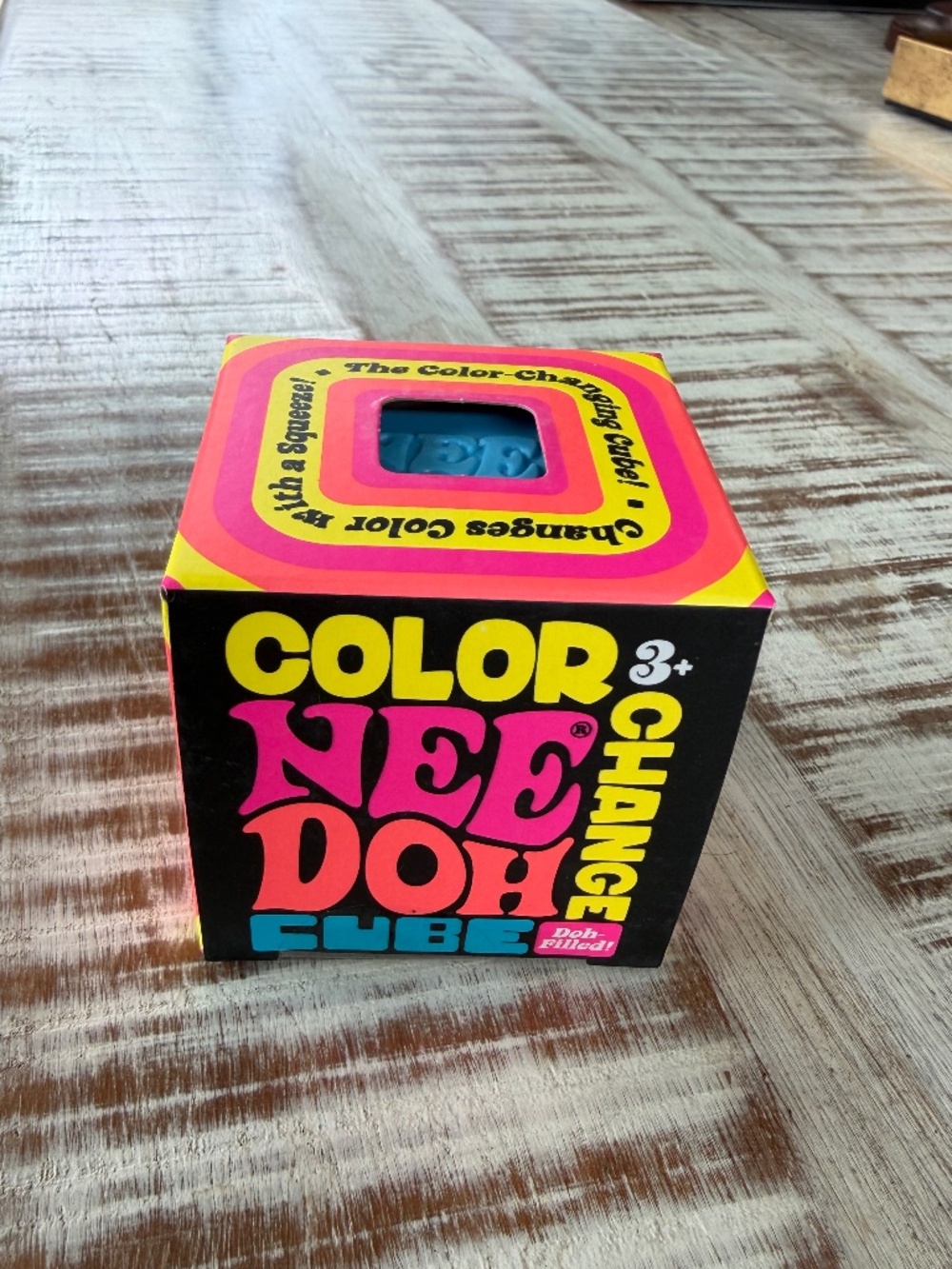 NeeDoh Color Change Cube